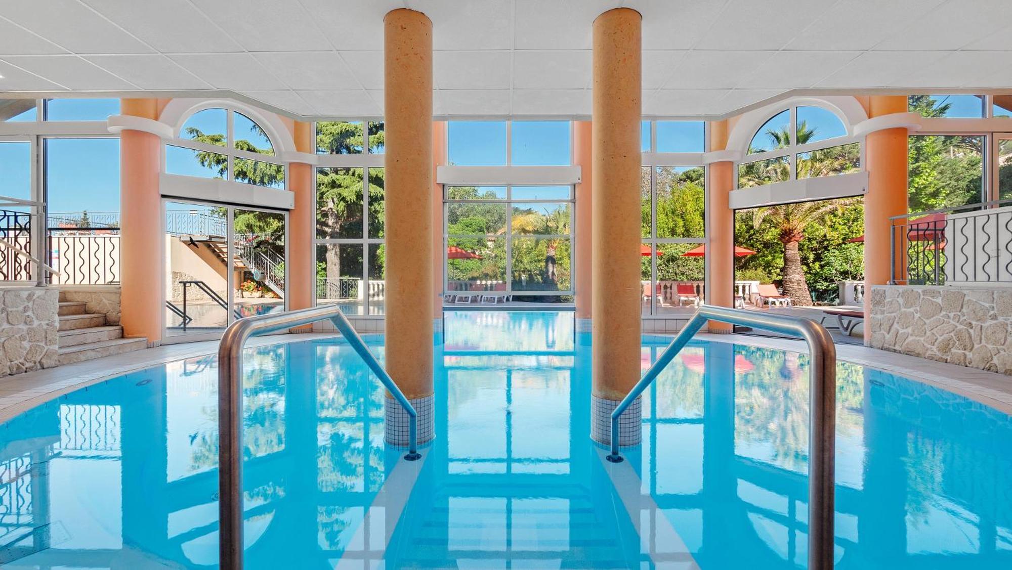 سانت ماكسيم Residence Les Tourelles المظهر الخارجي الصورة