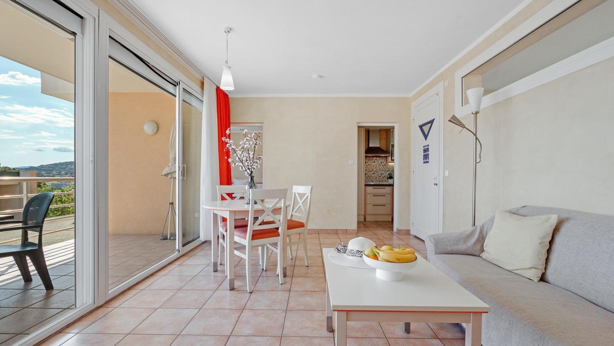 سانت ماكسيم Residence Les Tourelles المظهر الخارجي الصورة