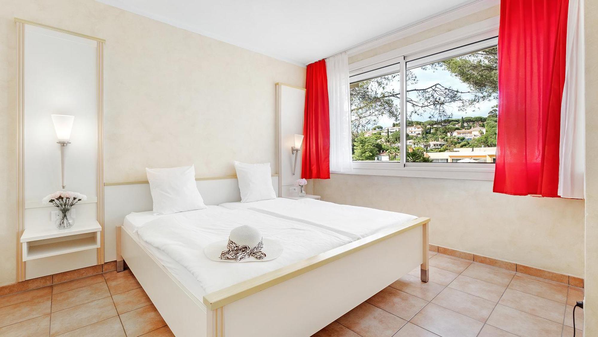 سانت ماكسيم Residence Les Tourelles المظهر الخارجي الصورة
